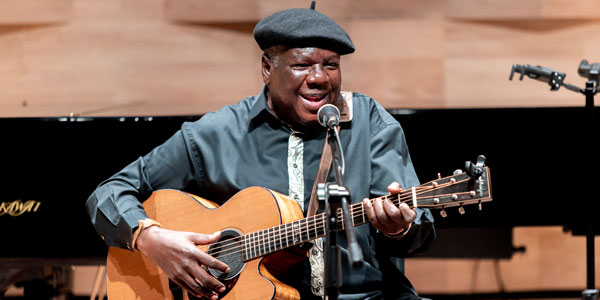 Vusi The Voice Mahlasela headlined the 2024 VC's annual concert 600x300 Vusi The Voice Mahlasela headlined the 2024 VC's annual concert 600x300